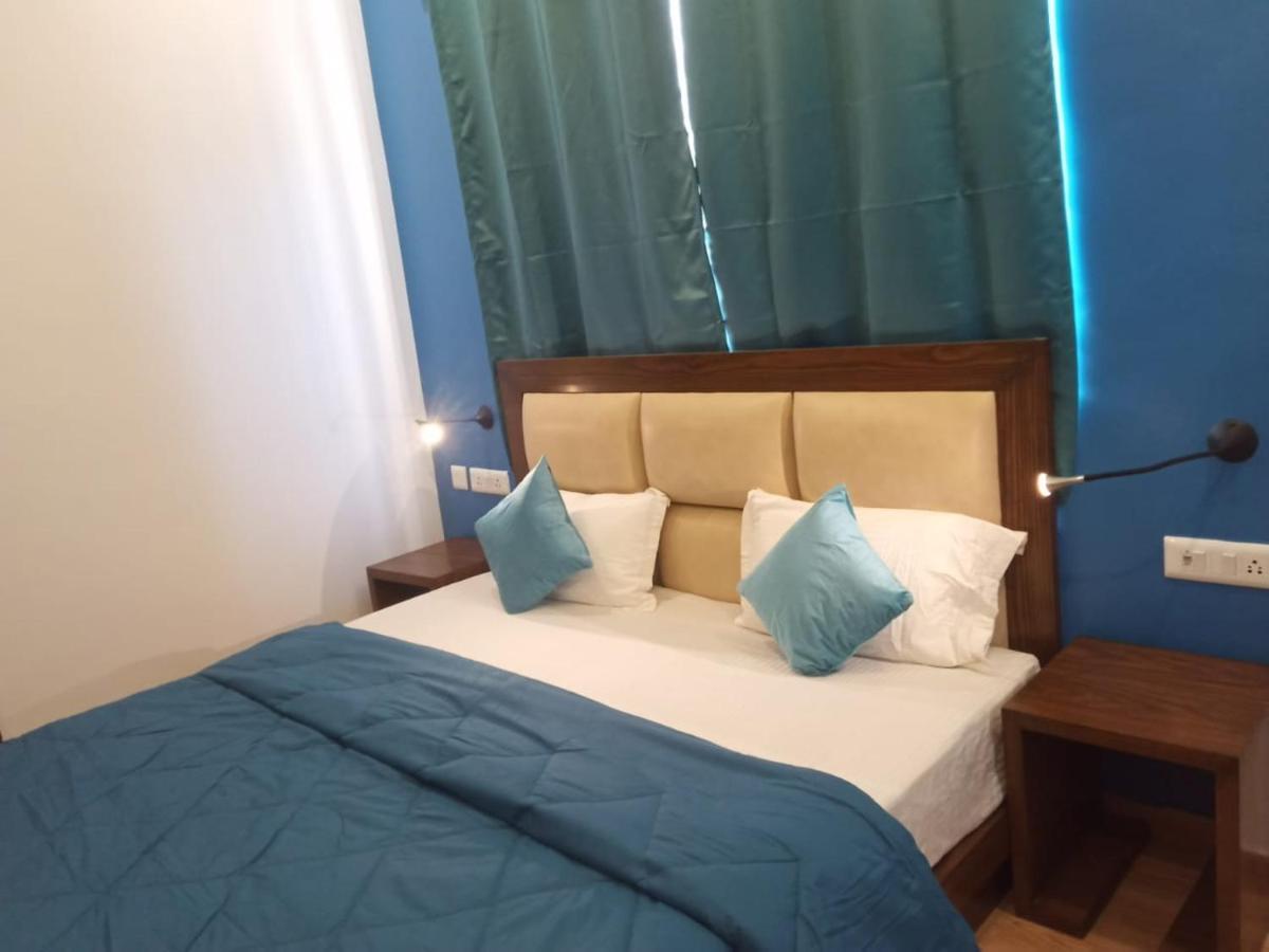 Joey'S Hostel ริชิเคช ภายนอก รูปภาพ