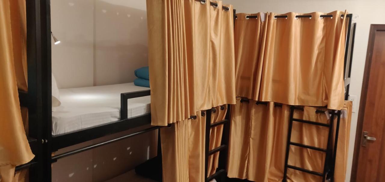 Joey'S Hostel ริชิเคช ภายนอก รูปภาพ
