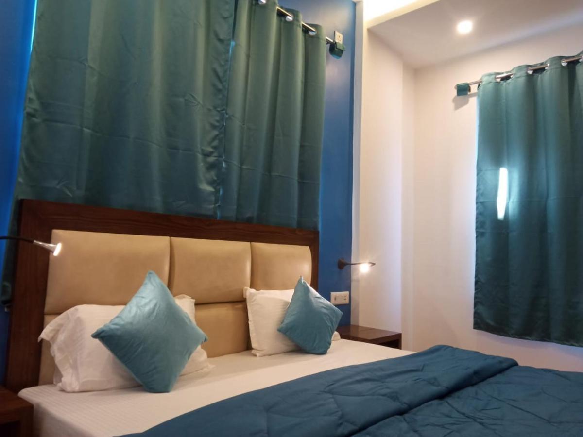 Joey'S Hostel ริชิเคช ภายนอก รูปภาพ