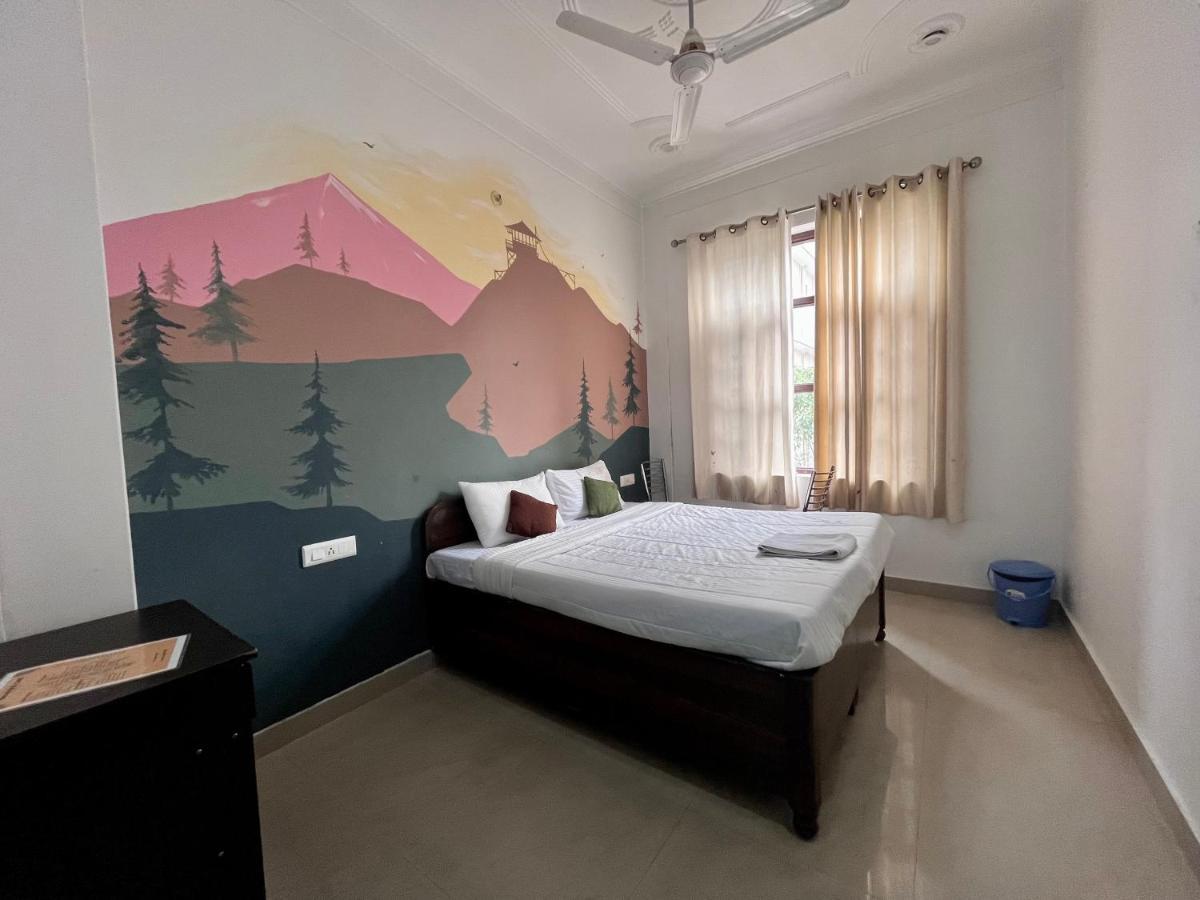 Joey'S Hostel ริชิเคช ภายนอก รูปภาพ